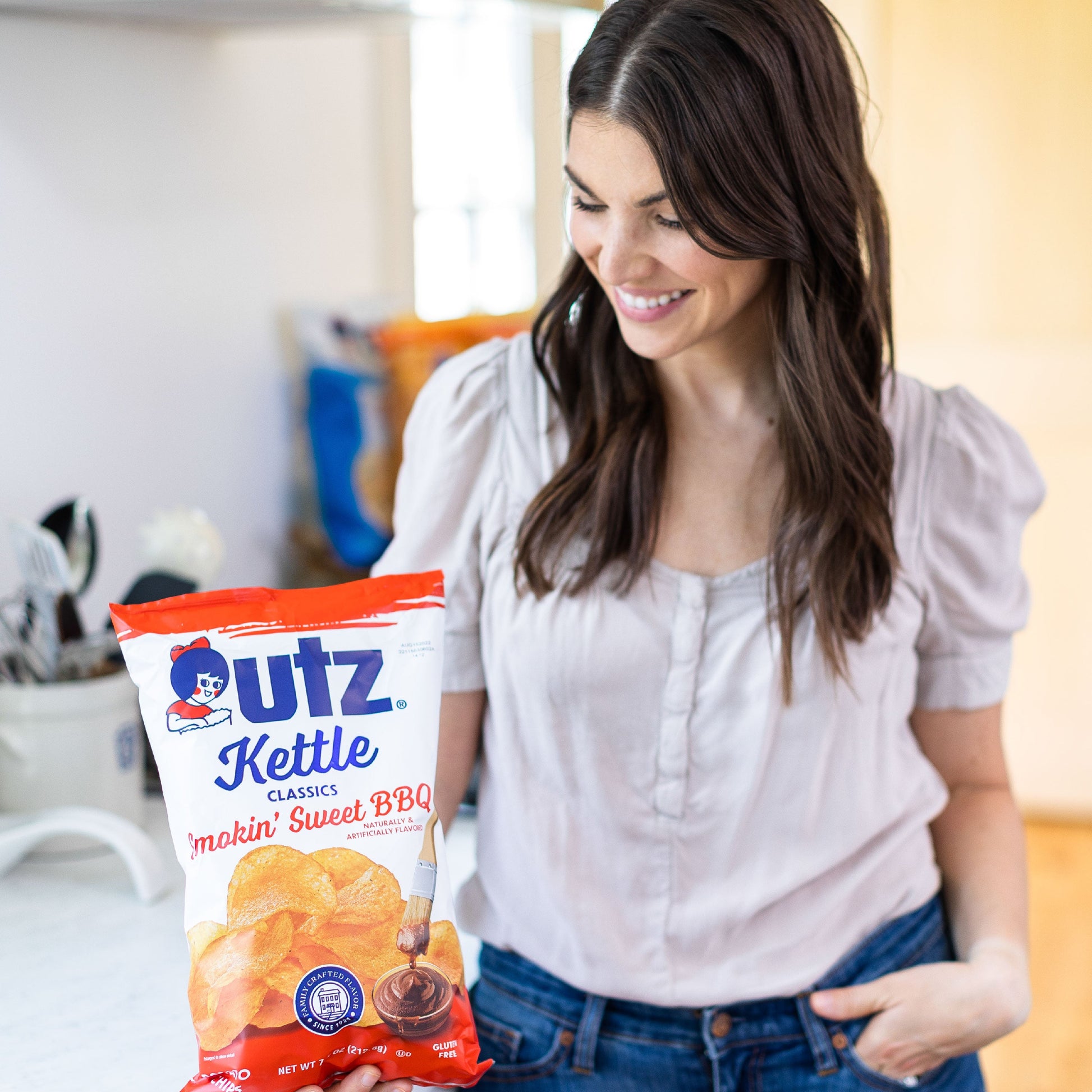 Utz Kettle Classics Potato Chips Smokin Sweet BBQ
